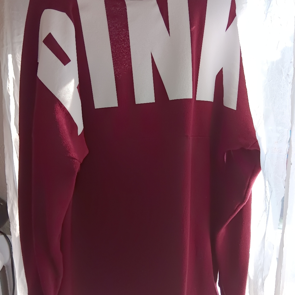 PINK WOMANS IN SWEATSHIRT  💗